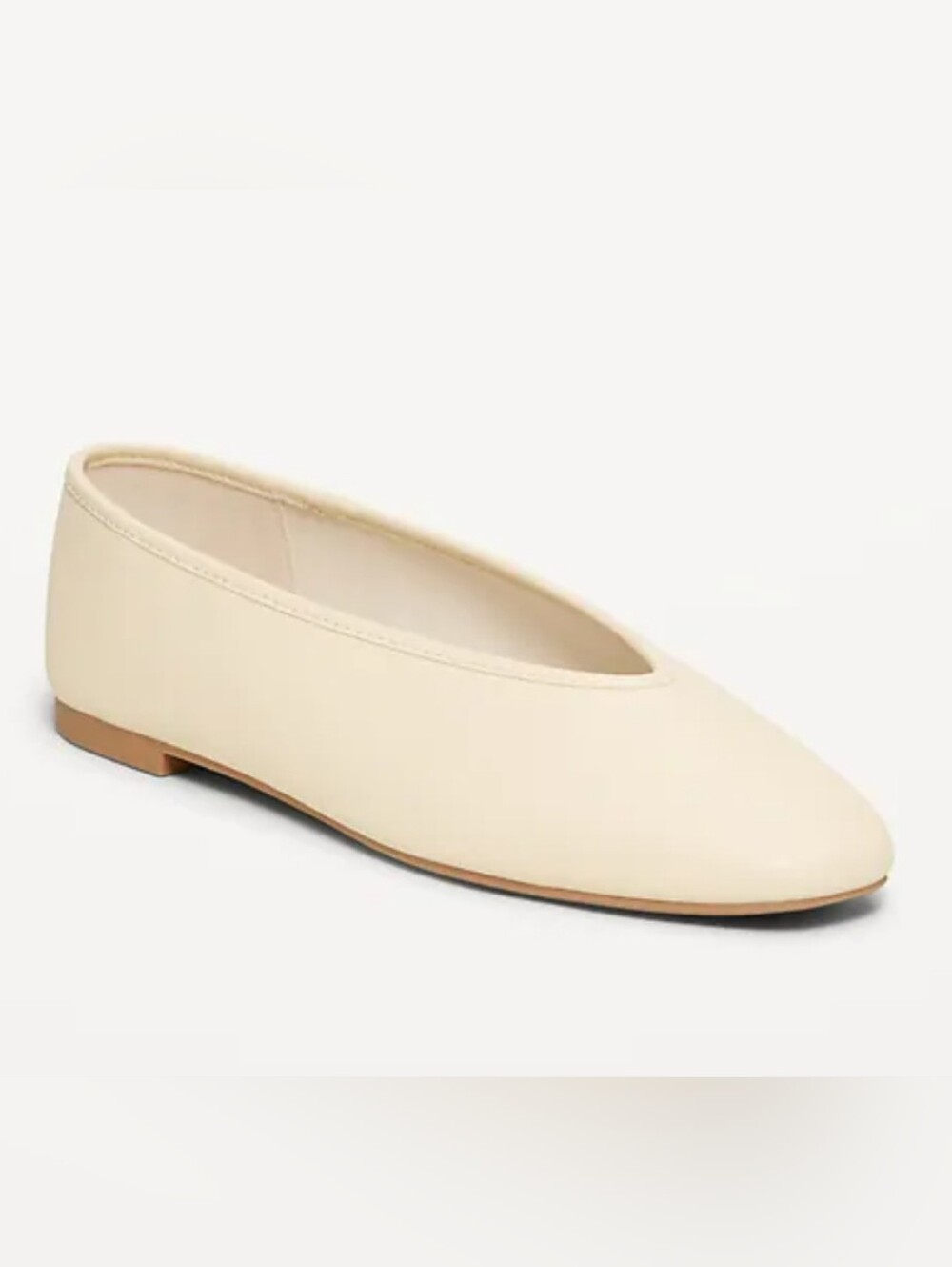 Old Navy SEALED! NWT! V-Cut Ballet Flats in Butter. Sz 6.5 R2S!